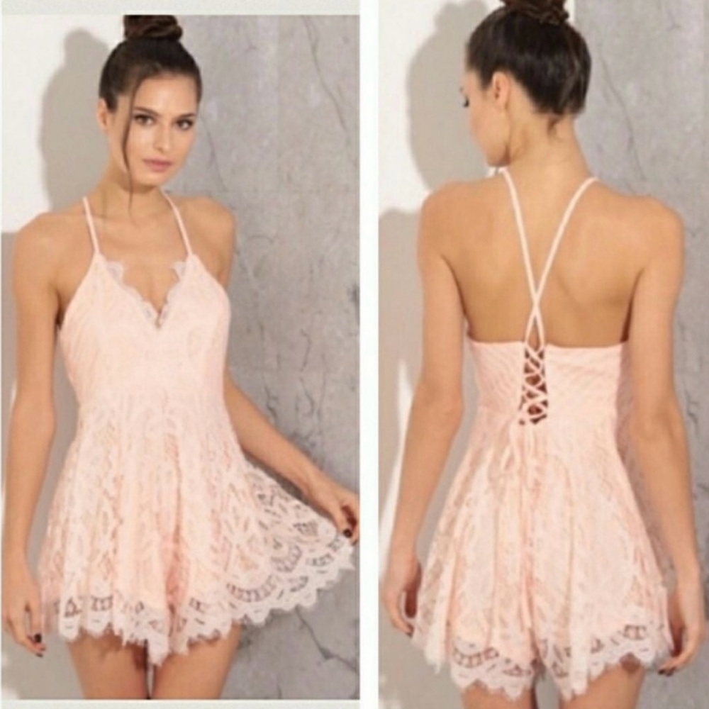 Solaris Style -Med Romper